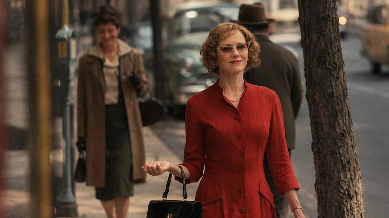 The Housewife